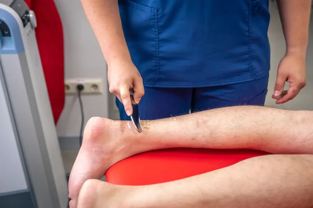 Curso-en-Cirugia-Ungueal-y-Procedimientos-Menores-del-Pie-2