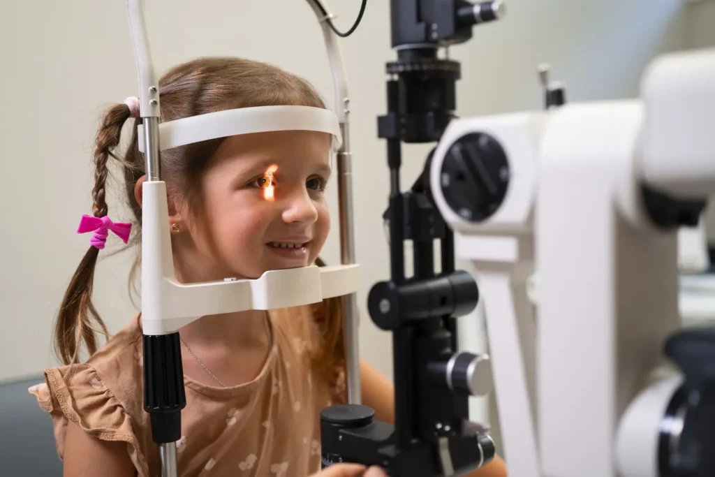 Maestría-en-Oftalmologia-Pediatrica-Estrabismo-y-Baja-Vision-3
