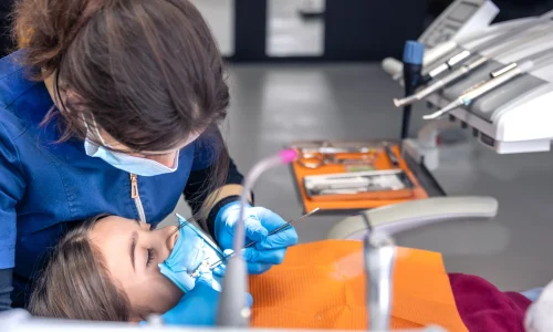 Curso-en-Odontologia-Forense-1-scaled-1.webp