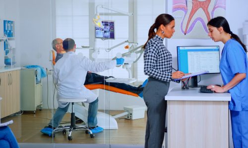 Diplomado-En-Gestion-de-Clinicas-Odontologicas​2.jpg